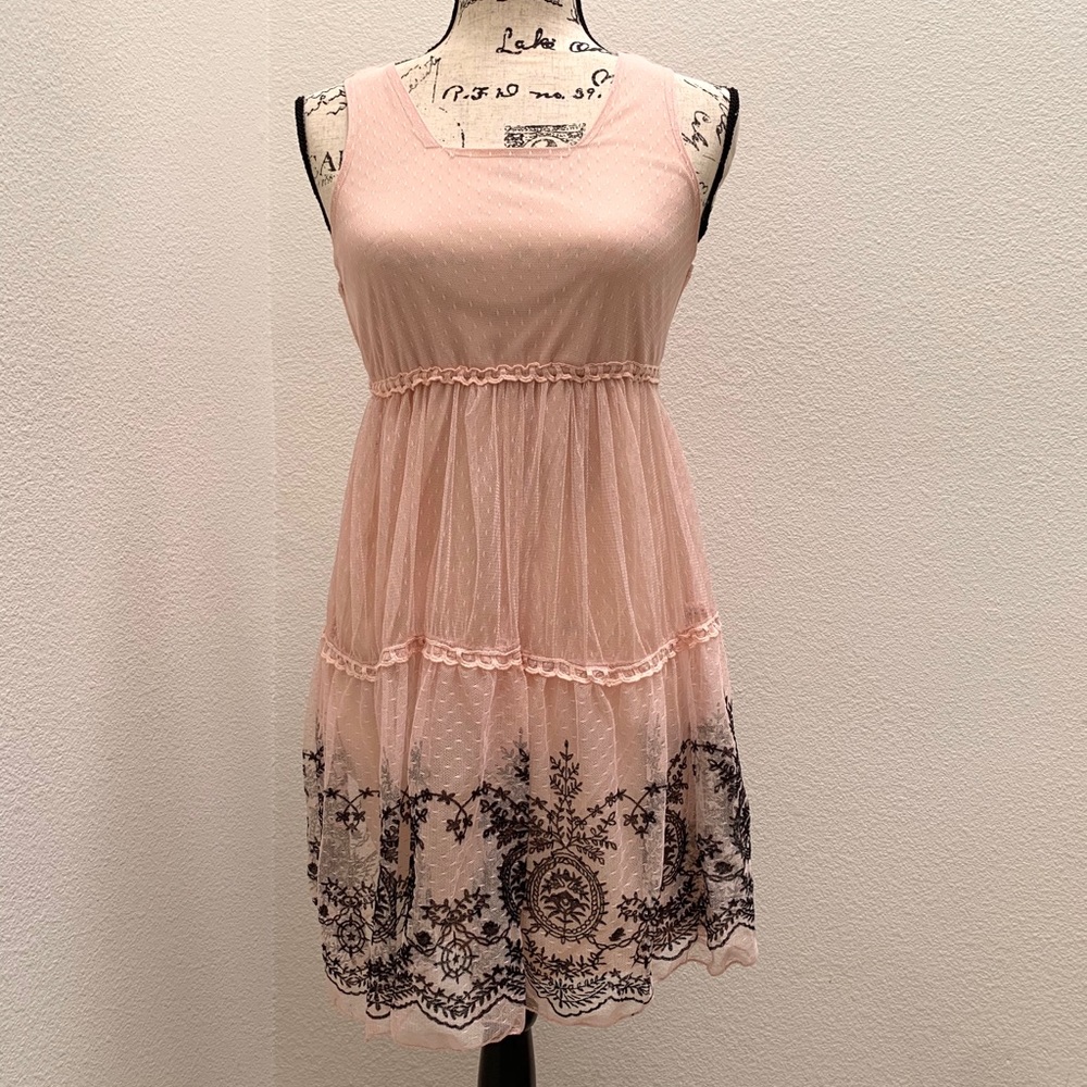 🆕 Boutique light coral pink peach floral lace dress (*)